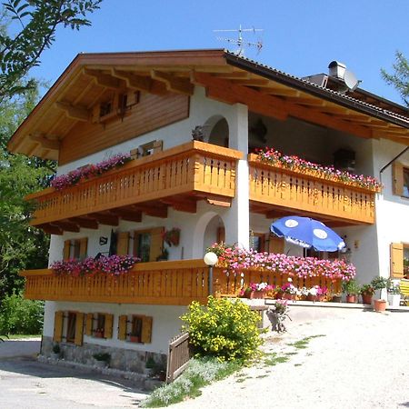 Elmes Bed & Breakfast La Villa  Exterior foto