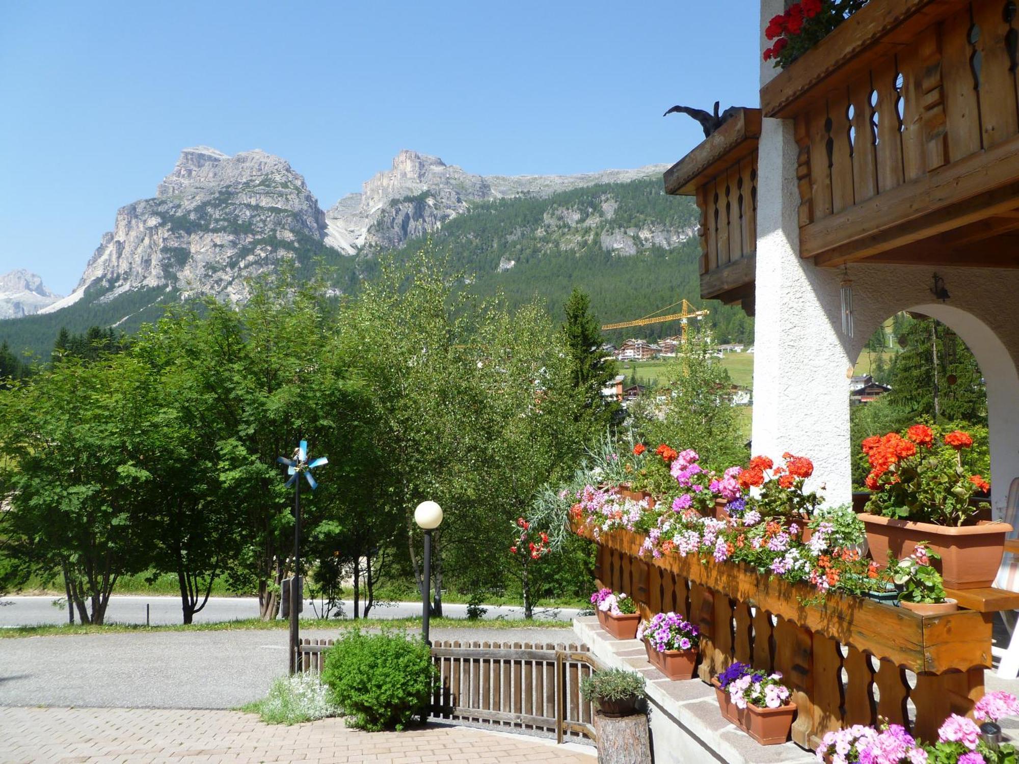 Elmes Bed & Breakfast La Villa  Exterior foto